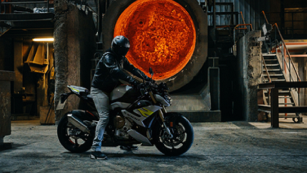 The New BMW S 1000 R