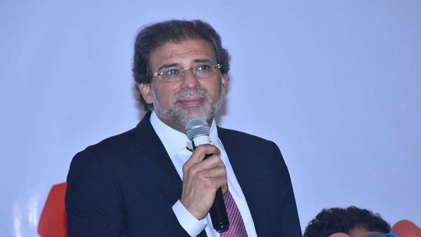 خالد يوسف يعود لمصر خلال أيام عقب تلقيه ضوءاً أخضر من نظام السيسي