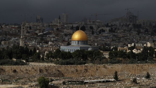A general view taken on January 15, 2021 from the Mount of Olives shows Jerusalem's Old City with the Dome of the Rock in the al-Aqsa mosque compound. AHMAD GHARABLI / AFP