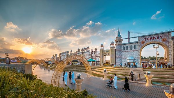 Global Village Entices Creative Young Minds Across the UAE To Showcase Their Creative Prowess as Part of Future Business Minds Competition