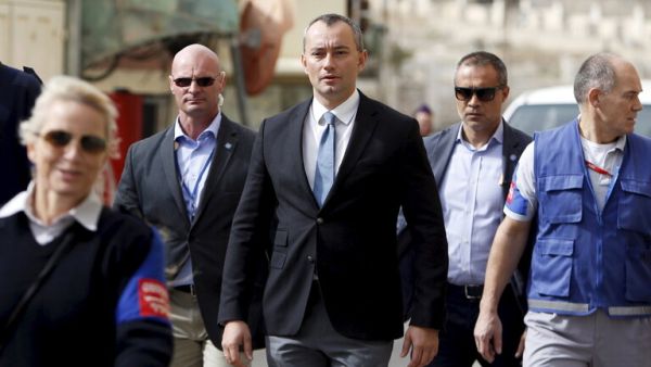  نيكولاي ملادينوف