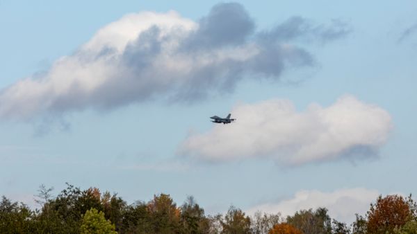 روسيا تطلق إجراءات الانسحاب من معاهدة الأجواء المفتوحة