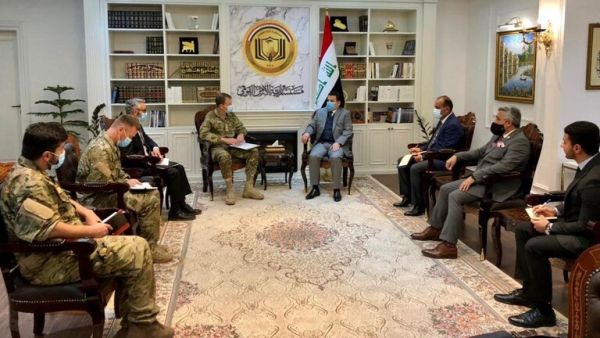 قائد بعثة الناتو: زيادة تواجدنا بالعراق مقرون بطلب حكومته