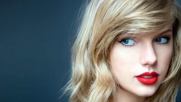 تايلور سويفت