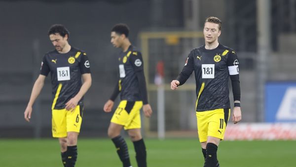فرايبورغ يضاعف من محن دورتموند
