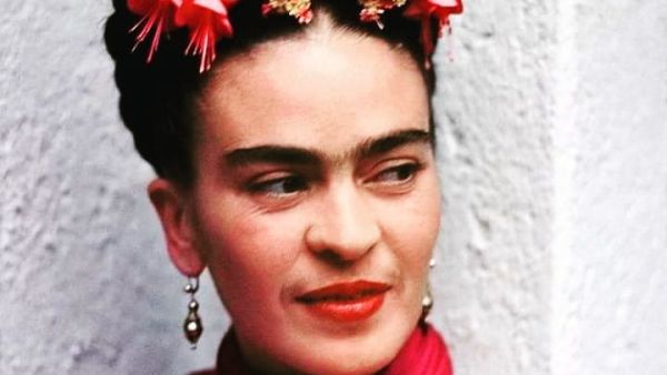 Frida Kahlo (Instagram/fridassomos)