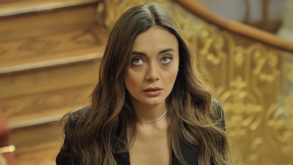 Damla Sönmez Belly-Dances in Çukur.. And The Series Is Set to End on This Date