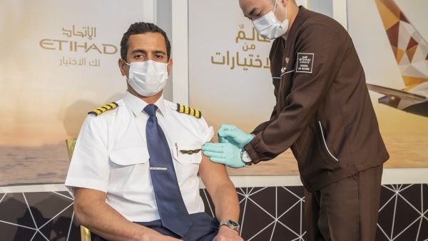 Etihad Airways Is the First Airline in the World With 100% of Crew on Board Vaccinated