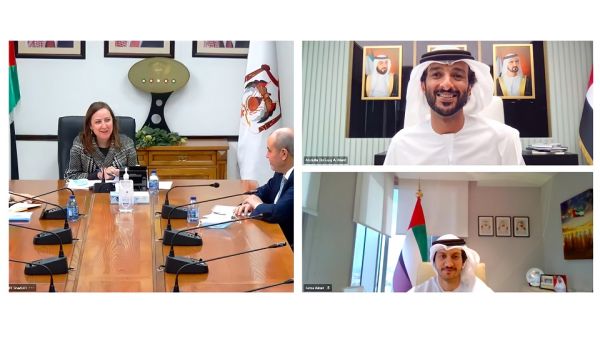 بن طوق يبحث مع وزيرة الصناعة والتجارة الأردنية سبل تنمية التعاون الاقتصادي بين البلدين إلى مستويات جديدة