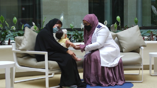 ما الذي يجعل من الطب الدقيق عاملًا حاسمًا في تشكيل مستقبل الرعاية الصحية؟