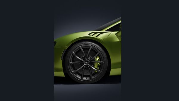 Pirelli Cyber Tyre allows drivers to adapt tyre pressures to obtain better performance on track based on their individual driving style. Pirelli Supplies Intelligent Tyres Equipped With Sensors as Standard for the First Time on the Mclaren Artura