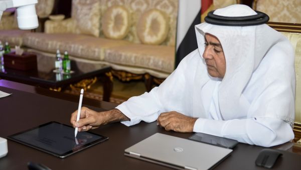 تعاون علمي وبحثي بين جامعة الإمارات والأكاديمية الصينية للعلوم