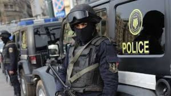  ضبط 4 جناة اعترفوا بجريمتهم بعد مواجهتهم، وأرشدوا عن السيارة التي استخدموها