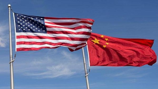 سنغافورة: الاختيار بين الولايات المتحدة والصين مستحيل