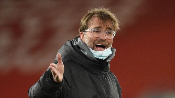يورغن كلوب مدرب ليفربول في مأزق