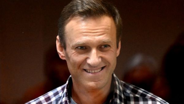 Alexei Navalny's health is questioned behind bars