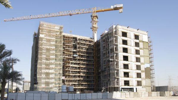 عزيزي للتطوير العقاري عزيزي للتطوير العقاري تعلن عن إنجاز 52% من مشروعها بيرتون في الفرجان