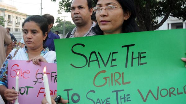 Two men sentenced to death over gang rape in Pakistan