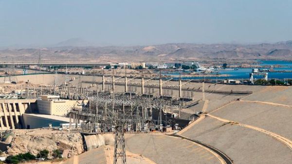  Egypt’s High Dam in Aswan