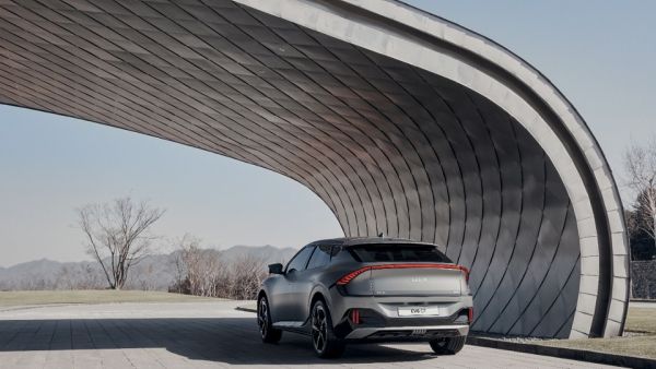 Kia EV6 Redefines Boundaries Of Electric Mobility With Inspiring Design, Exhilarating Performance And Innovative Space