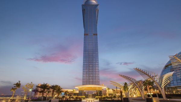 برج ذا بالم تاور التابع لشركة "نخيل" يشارف على الانتهاء 