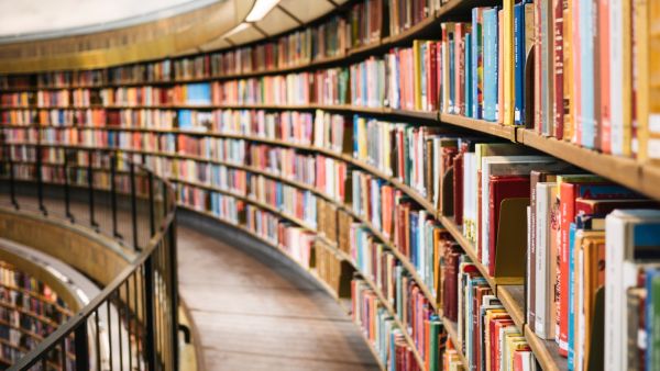 إلغاء معرض باريس للكتاب لعام 2021 بسبب كورونا