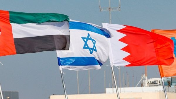 الاحتلال الإسرائيلي "يعزز العلاقات" باتصال مع البحرين ولقاء مع الإمارات
