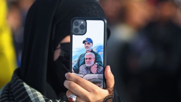 ظريف انتقد تحكم سليماني في السياسة الايرانية