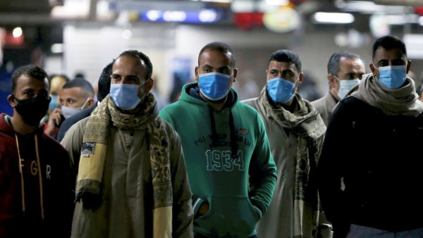 تعليق الصلاة في الكنائس