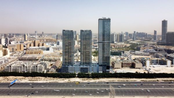 Bloom Towers consist of 944 elegant, luxurious, and contemporary apartments ranging from studios to three-bedroom homes. Bloom Properties Begins Handover Of Bloom Towers Apartments In Dubai