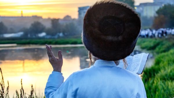 Christian missionary pretends to be Jewish
