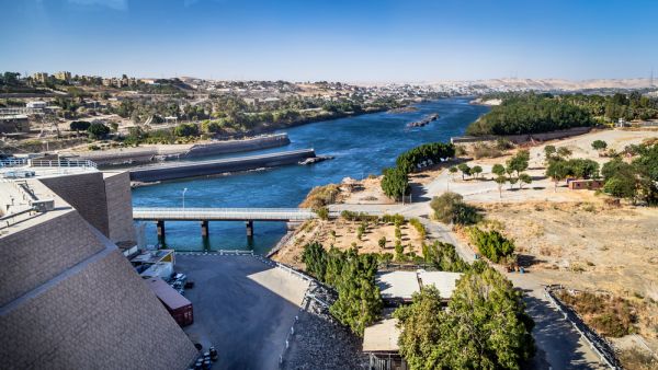 Nile dam