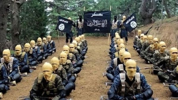 مقاتلون من جماعة أبو سياف