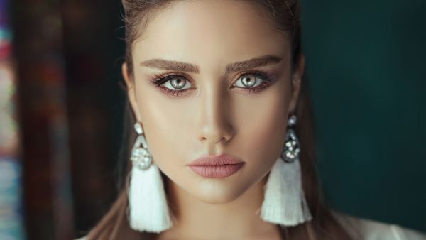 جميلة البوابة: هذه الزيوت العطرية تعالج الطفح الجلدي بفعالية
