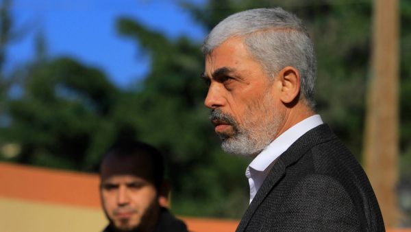 رئيس حركة "حماس" في قطاع غزة يحيى السنوار