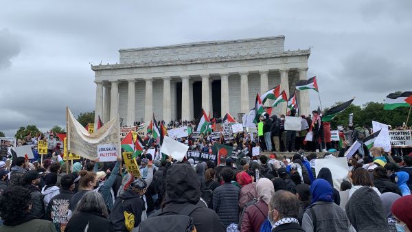 مظاهرة حاشدة في واشنطن دعما للشعب الفلسطيني