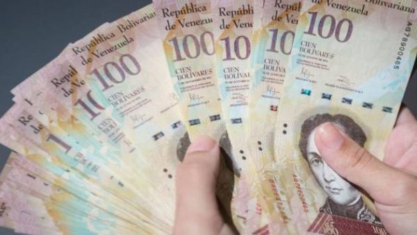 فنزويلا ترفع الحدّ الأدنى للأجور 3 أضعاف لكنّه لا يكفي لشراء كيلو لحم