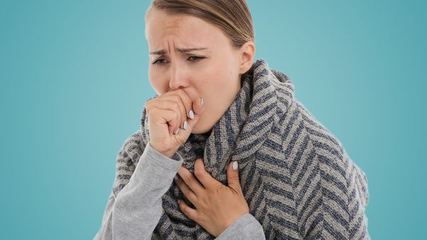  لن تظهر أية أعراض على الشخص المصاب بالدرن، ولن يظهر أي ضرر على صورة الصدر بالأشعة السينية، ولكن فحص الدم أو اختبار وخز الجلد يشير إلى أن الشخص مصاب بعدوى الدرن