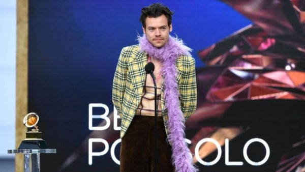 Harry is the face of Gucci's Mémoire d’une Odeur campaign