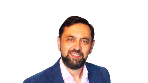Mark Raskino. Gartner Survey Reveals Most CEOs Anticipate an Economic Boom Rather Than Stagnation Over the Next Two Years