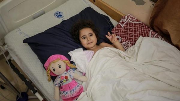 نقل الطفلة سارة الى الأردن