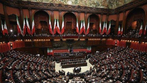 البرلمان الإيطالي