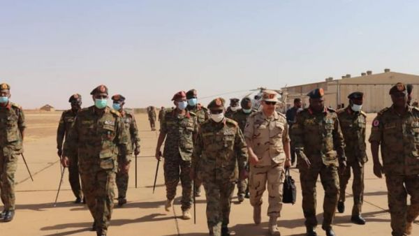 اختتام المناورات المشتركة بين الجيشين المصرى والسودانى "حماة النيل"