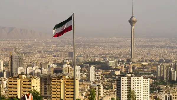 إيران وإحداثها الخراب في الوطن العربي
