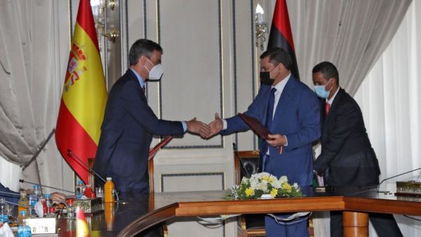 لإسبانيا حضور اقتصادي في ليبيا، خاصة عبر مجموعة النفط ريبسول.