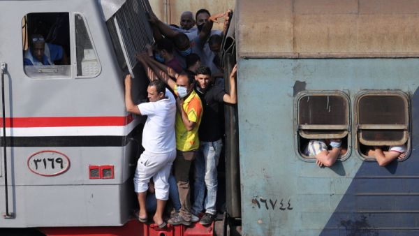 جرار اصطدم بالقطار