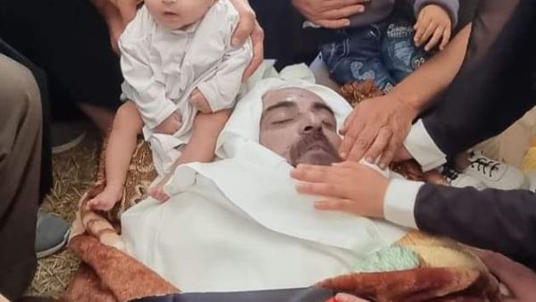 جثمان الناشط نزار بنات