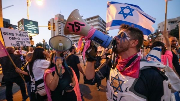 Israeli new government to have Druze minister after a dispute.