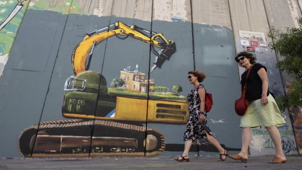 Palestinians warn that the new government ‘will not differ from predecessors’