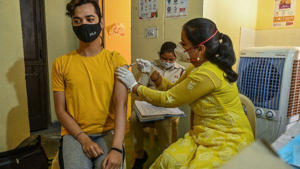 India surpassed the 30 million mark in COVID-19 cases